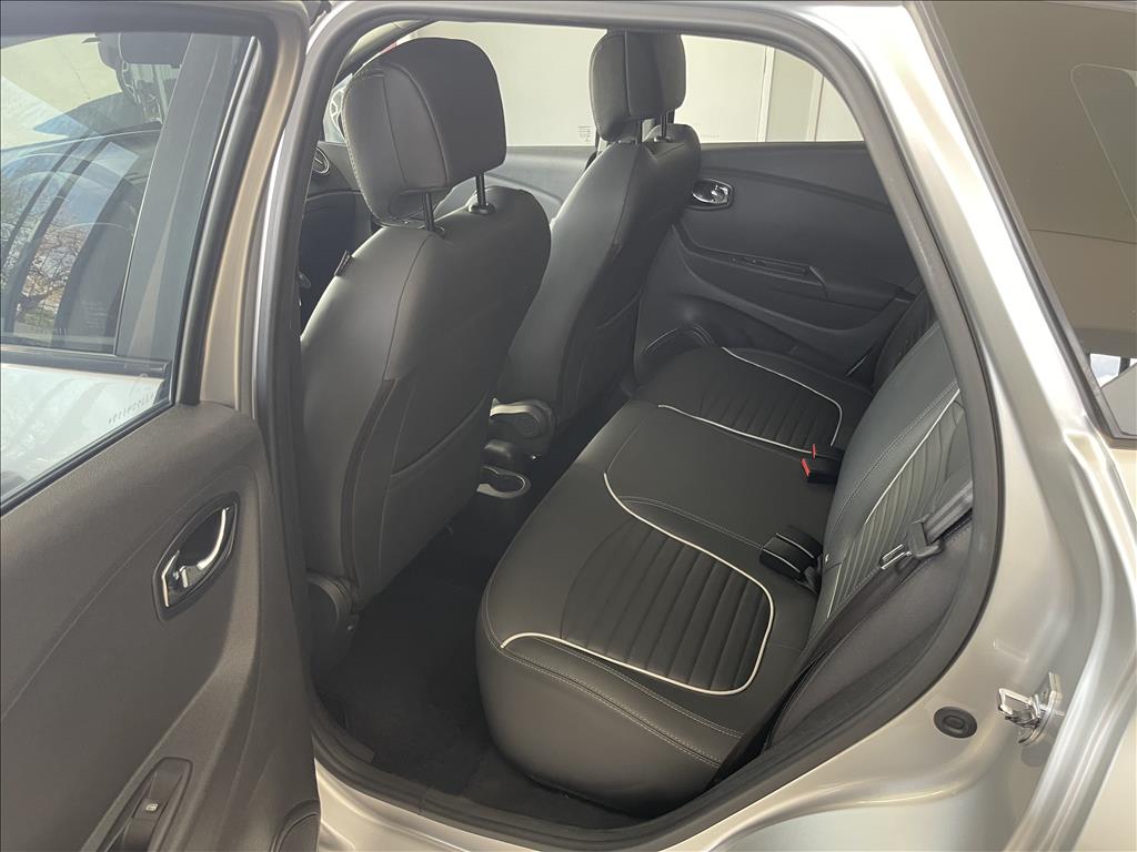 CAPTUR 1.6 16V SCE FLEX INTENSE X-TRONIC CAPTUR 1.6 16V SCE FLEX INTENSE X-TRONIC