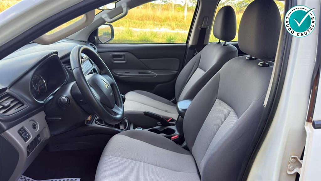 L200 TRITON 2.4 16V TURBO DIESEL SPORT GLS CD 4P 4X4 AUTOMÁTICO12