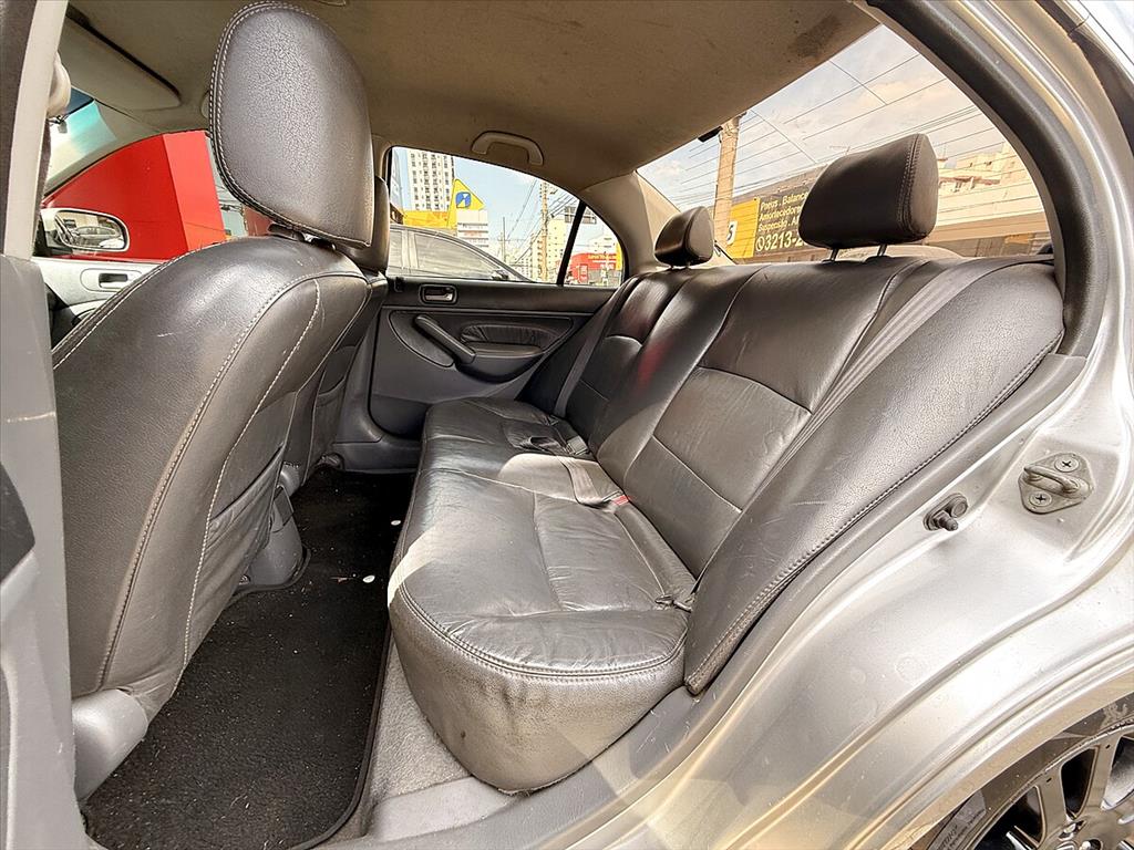 Honda Civic - 1.7 LX 16V GASOLINA 4P MANUAL