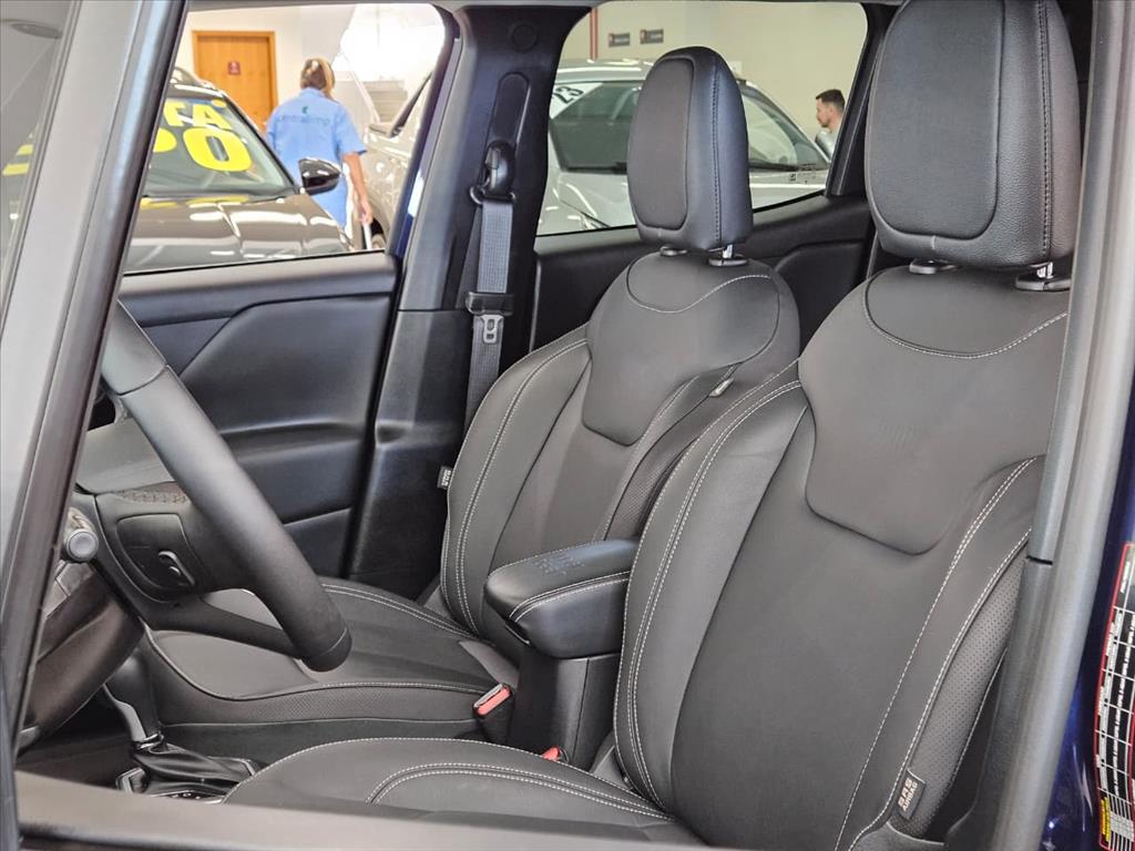 RENEGADE 1.3 T270 TURBO FLEX LONGITUDE AT65