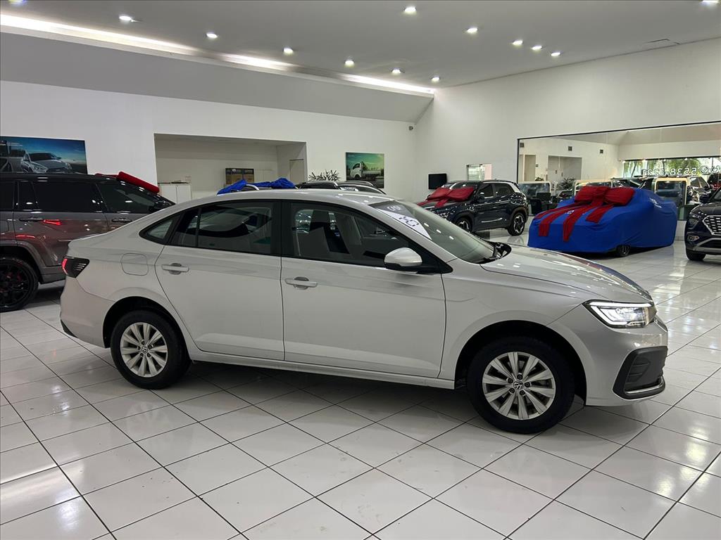 VW - Volkswagen-VIRTUS-1.0 170 TSI MANUAL