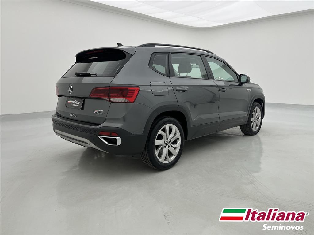 TAOS 1.4 250 TSI TOTAL FLEX COMFORTLINE AUTOMÁTICO3