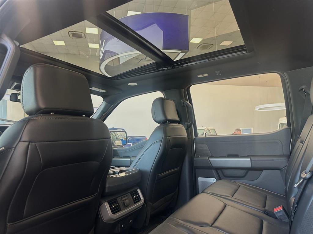 Ford-F-150-5.0 V8 GASOLINA CD LARIAT FX4 AUTOMÁTICO