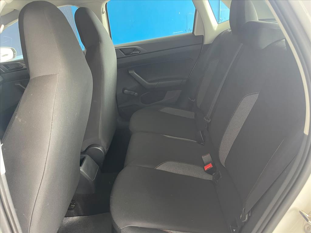 POLO 1.0 MPI TRACK MANUAL10