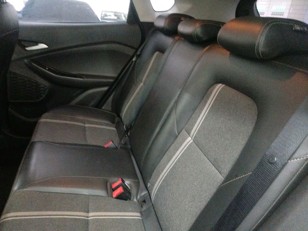 TRACKER 1.0 TURBO FLEX LTZ AUTOMÁTICO13