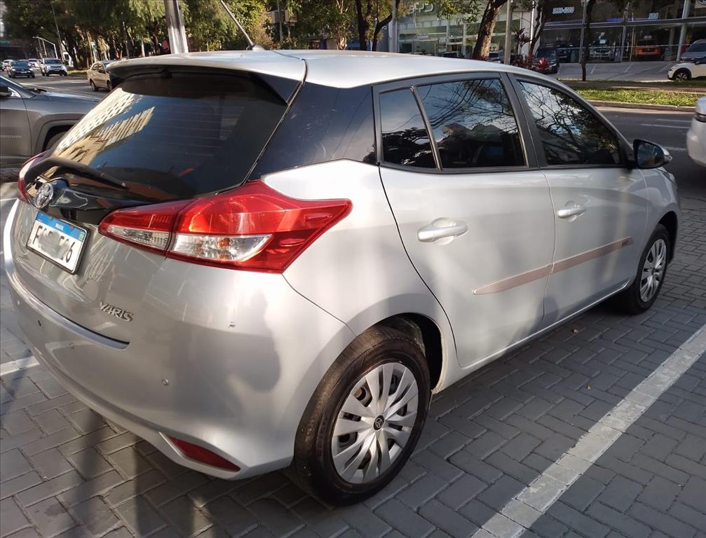YARIS 1.3 16V FLEX XL LIVE MULTIDRIVE2