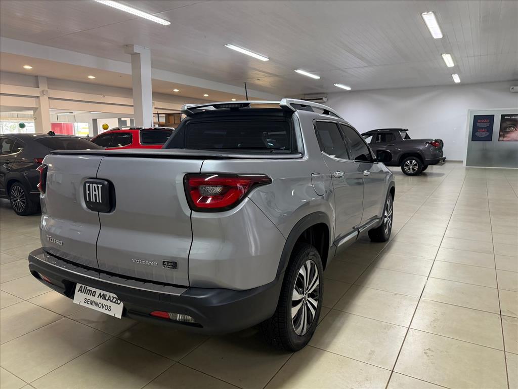 TORO 2.0 16V TURBO DIESEL VOLCANO 4WD AT93