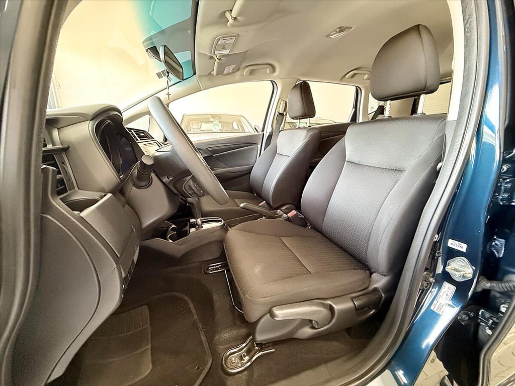Honda Fit - 1.5 PERSONAL 16V FLEX 4P AUTOMÁTICO