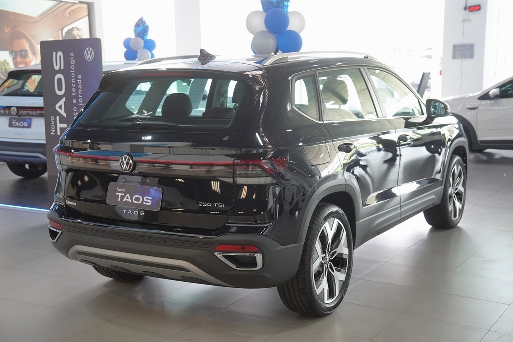 TAOS 1.4 250 TSI TOTAL FLEX HIGHLINE AUTOMÁTICO3