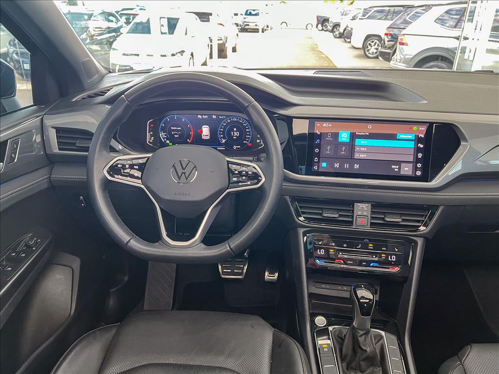 TAOS 1.4 250 TSI TOTAL FLEX HIGHLINE AUTOMÁTICO10