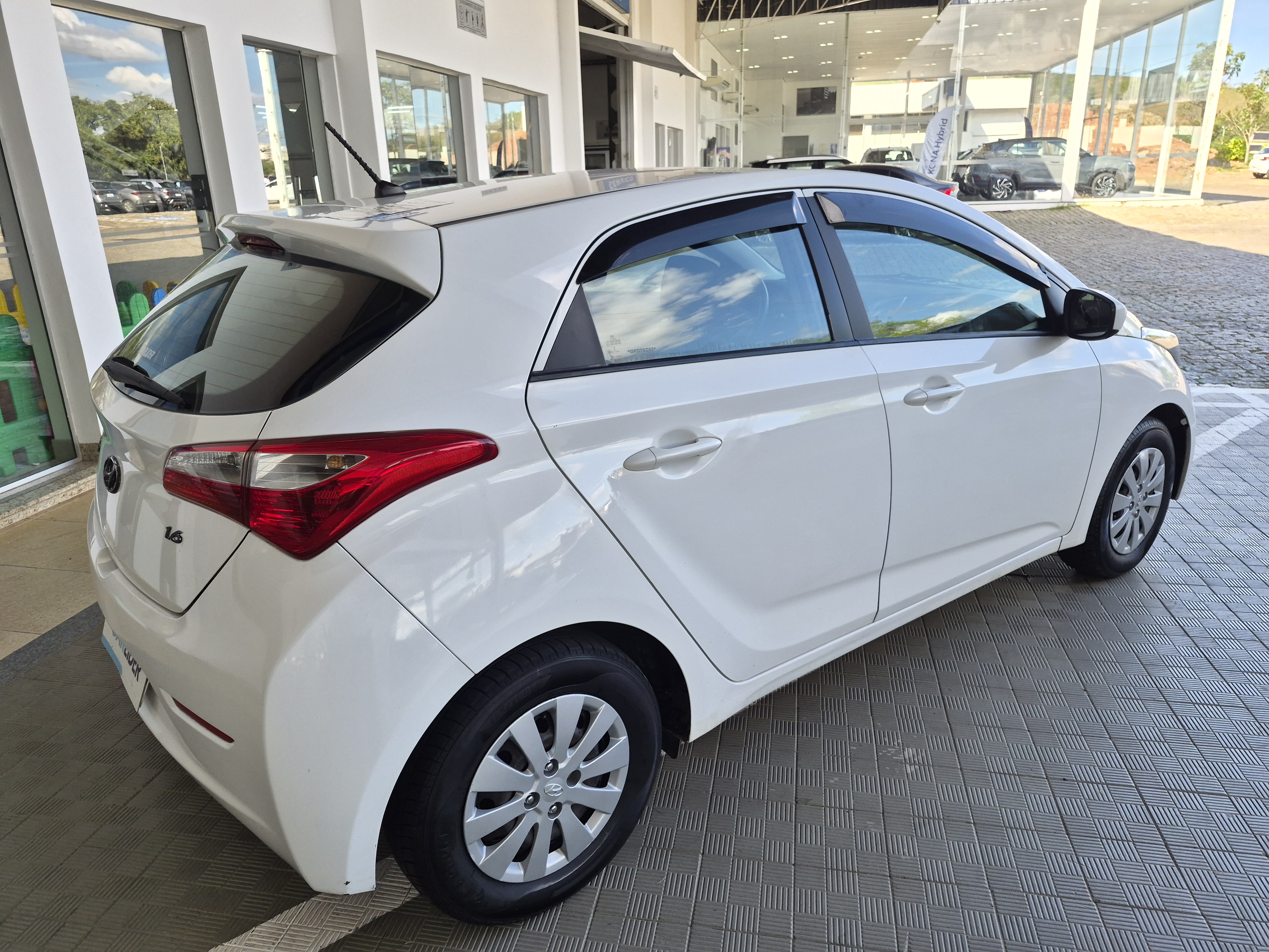HB20 1.6 COMFORT PLUS 16V FLEX 4P MANUAL3