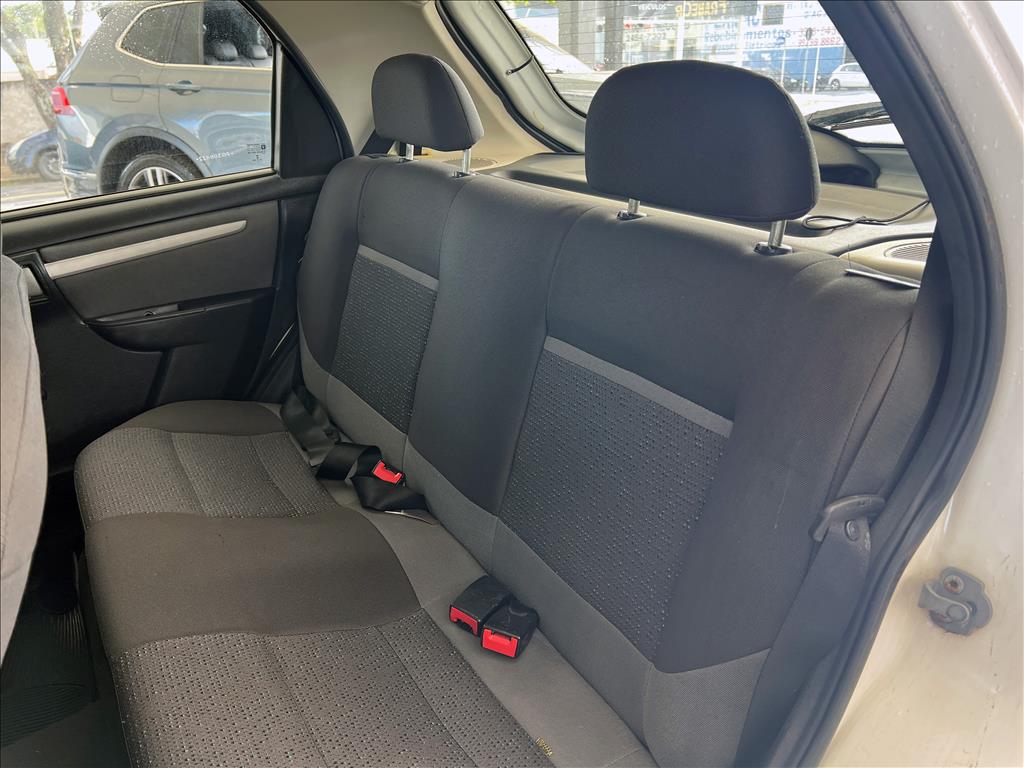 CELTA 1.0 MPFI LT 8V FLEX 4P MANUAL16