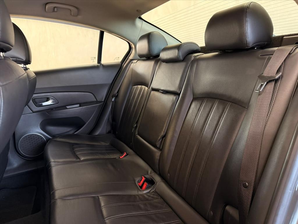 CRUZE 1.8 LT 16V FLEX 4P MANUAL5
