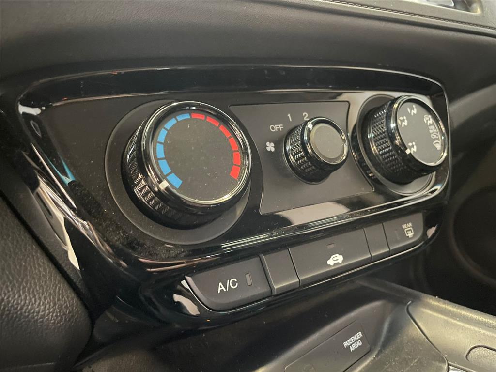 Honda-HR-V-1.8 16V FLEX LX 4P AUTOMÁTICO