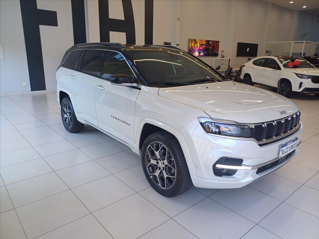 COMMANDER 2.0 TD380 TURBO DIESEL OVERLAND AT9 COMMANDER 2.0 TD380 TURBO DIESEL OVERLAND AT9