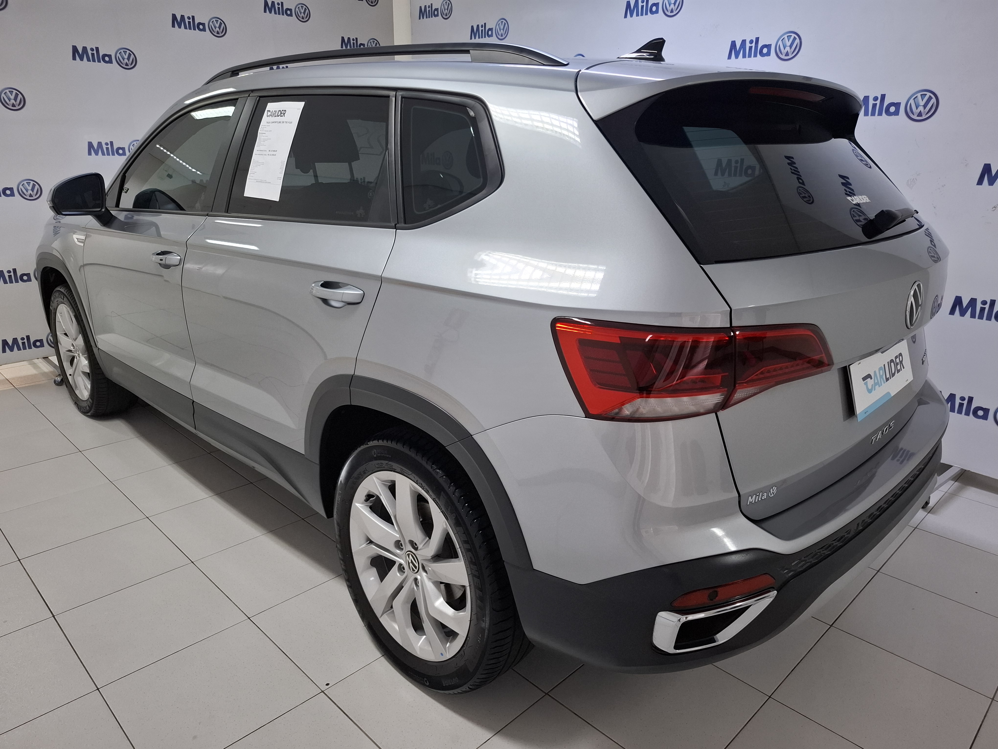 TAOS 1.4 250 TSI TOTAL FLEX COMFORTLINE AUTOMÁTICO2