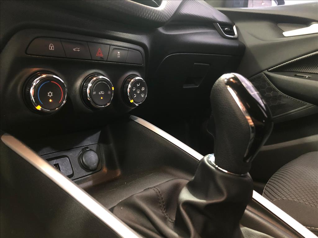 ONIX 1.0 TURBO FLEX LT MANUAL9