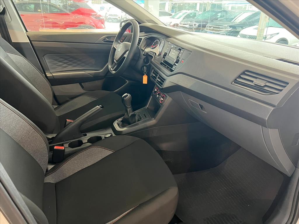 POLO 1.0 MPI TRACK MANUAL14