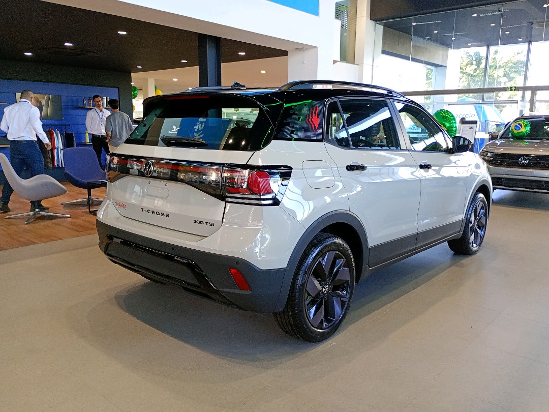 T-CROSS 1.0 200 TSI TOTAL FLEX AUTOMÁTICO3