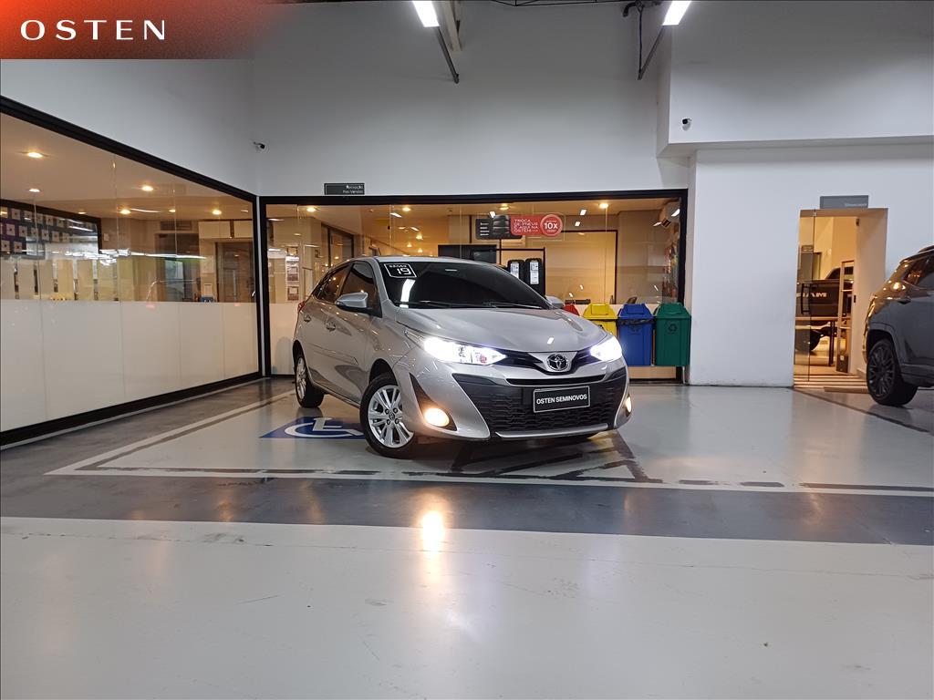 Toyota-YARIS-1.3 16V FLEX XL MULTIDRIVE