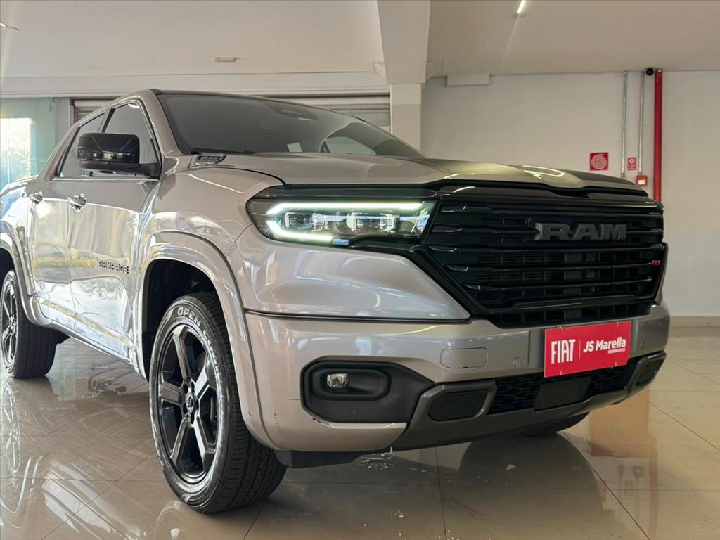 RAMPAGE 2.0 HURRICANE 4 TURBO GASOLINA R/T 4X4 AUTOMÁTICO6