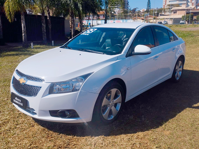 CRUZE 1.8 LT 16V FLEX 4P MANUAL