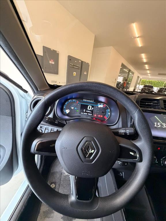 Renault-KWID-1.0 12V SCE FLEX OUTSIDER MANUAL