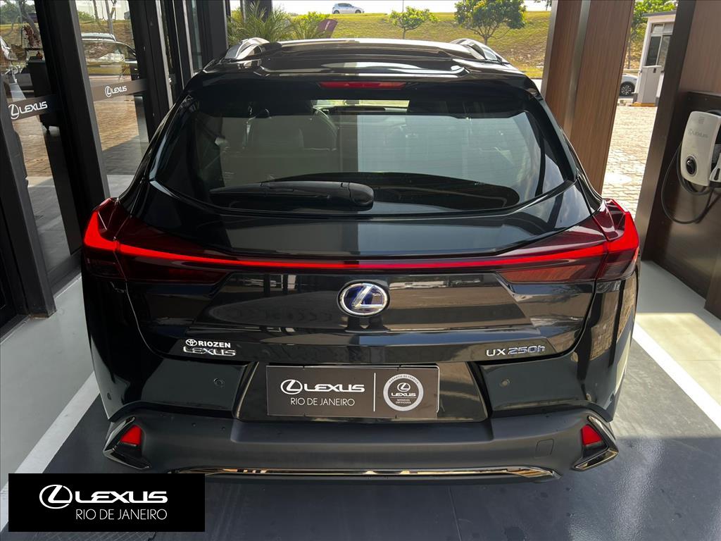 UX 250h 2.0 VVT-I HYBRID F-SPORT CVT
