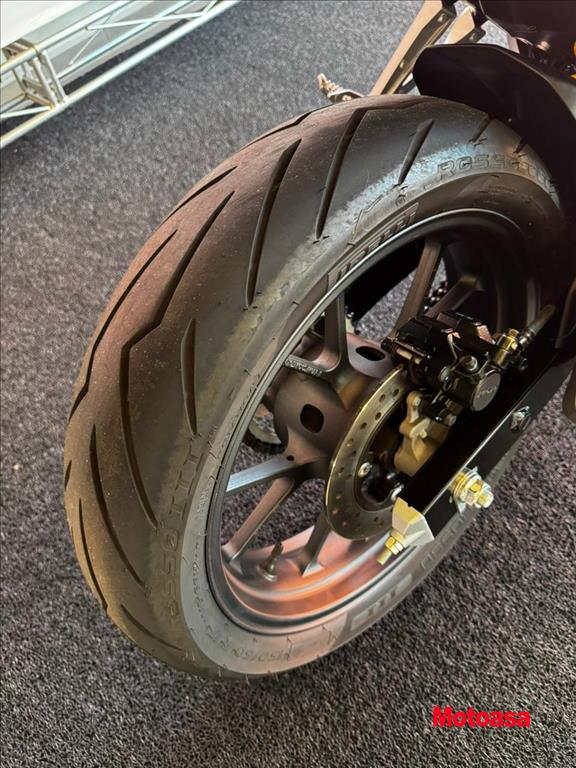 CB 300F TWISTER CBS2