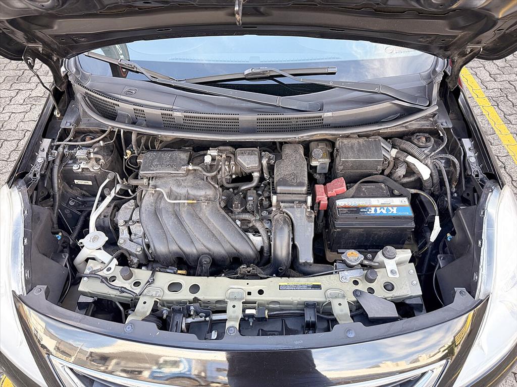 Nissan Versa - 1.6 16V FLEX SL 4P MANUAL