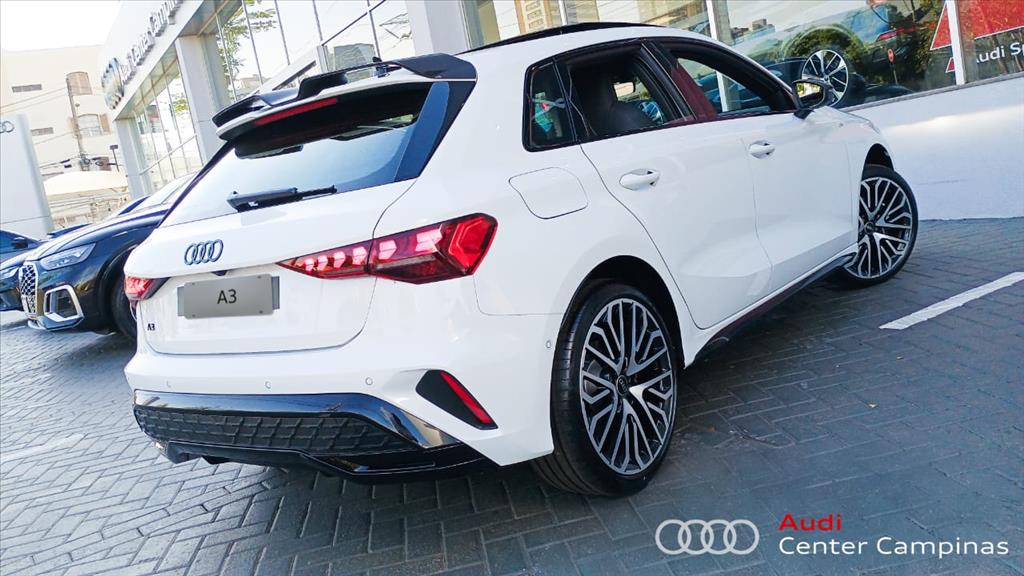 A3 2.0 40 TFSI GASOLINA SPORTBACK PERFORMANCE BLACK S-TRONIC13