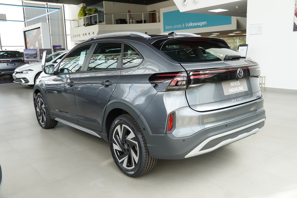 NIVUS 1.0 200 TSI TOTAL FLEX HIGHLINE AUTOMÁTICO4