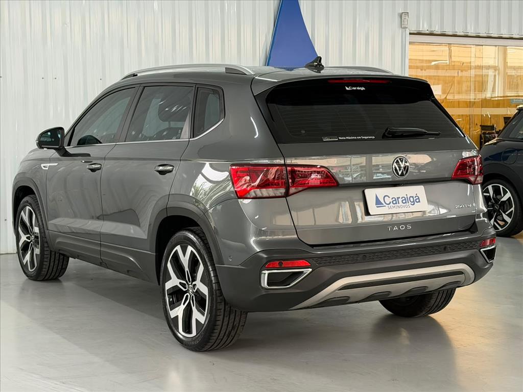 TAOS 1.4 250 TSI TOTAL FLEX HIGHLINE AUTOMÁTICO4