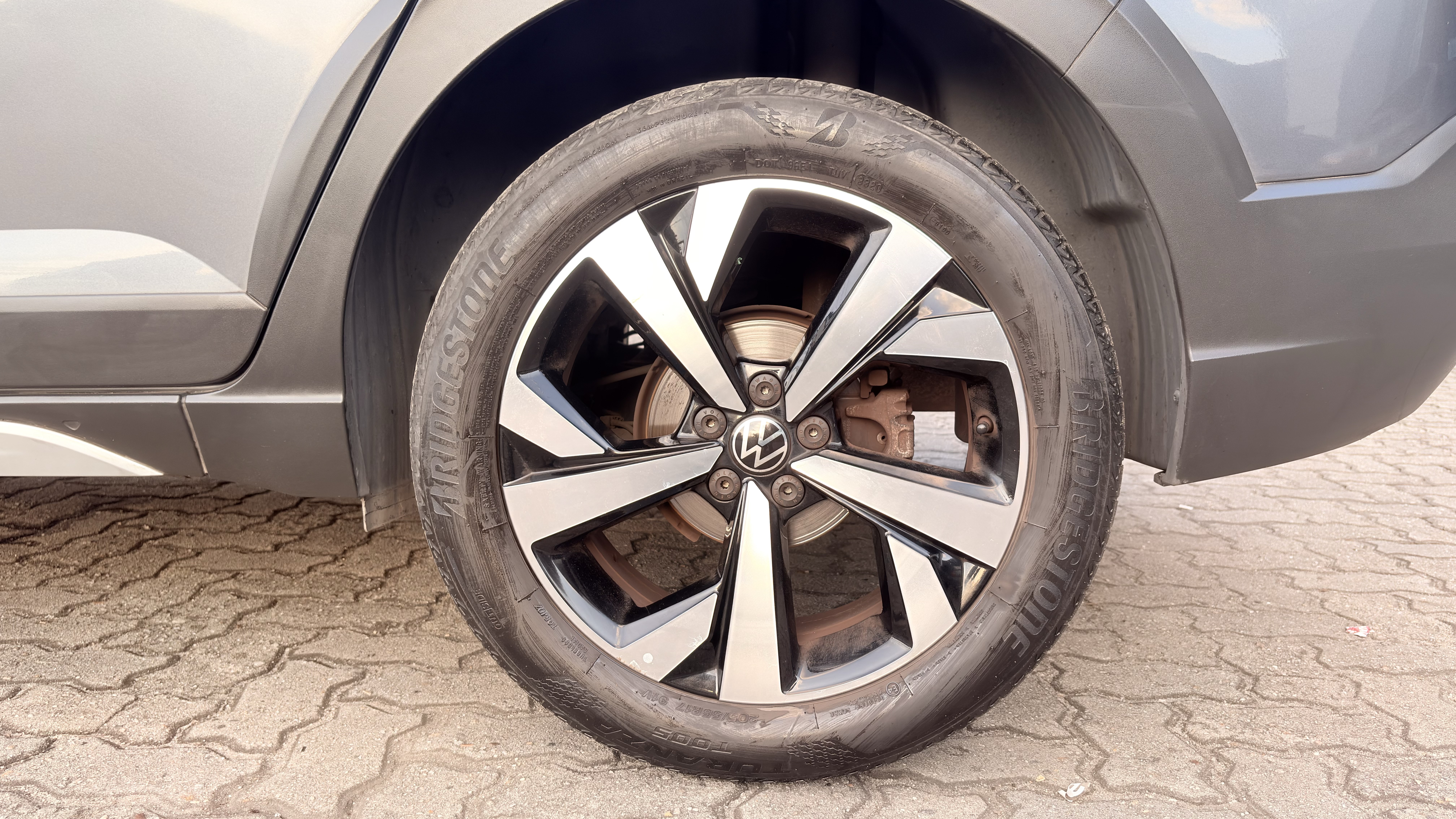 NIVUS 1.0 200 TSI TOTAL FLEX SENSE AUTOMÁTICO14