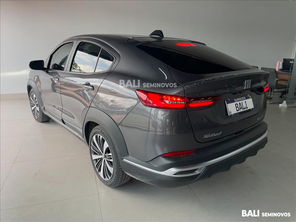 FASTBACK 1.0 TURBO 200 HYBRID AUDACE CVT5