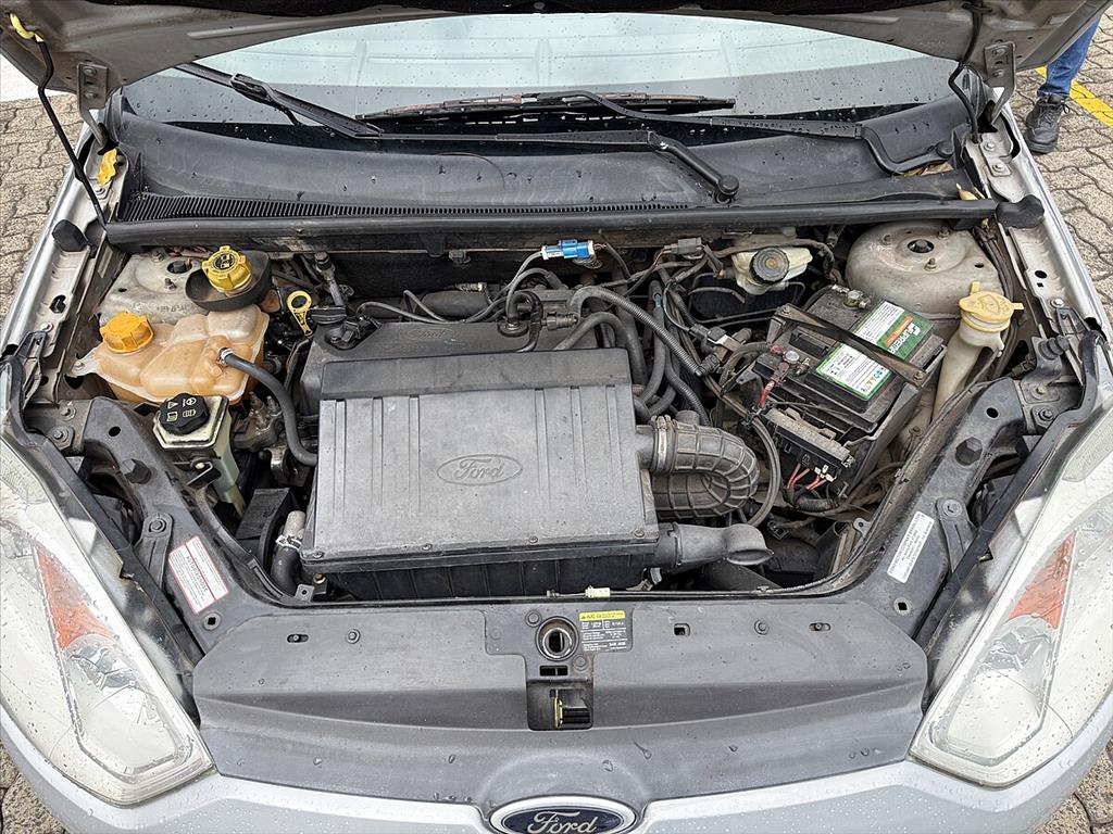 Ford Fiesta - 1.6 MPI CLASS SEDAN 8V FLEX 4P MANUAL