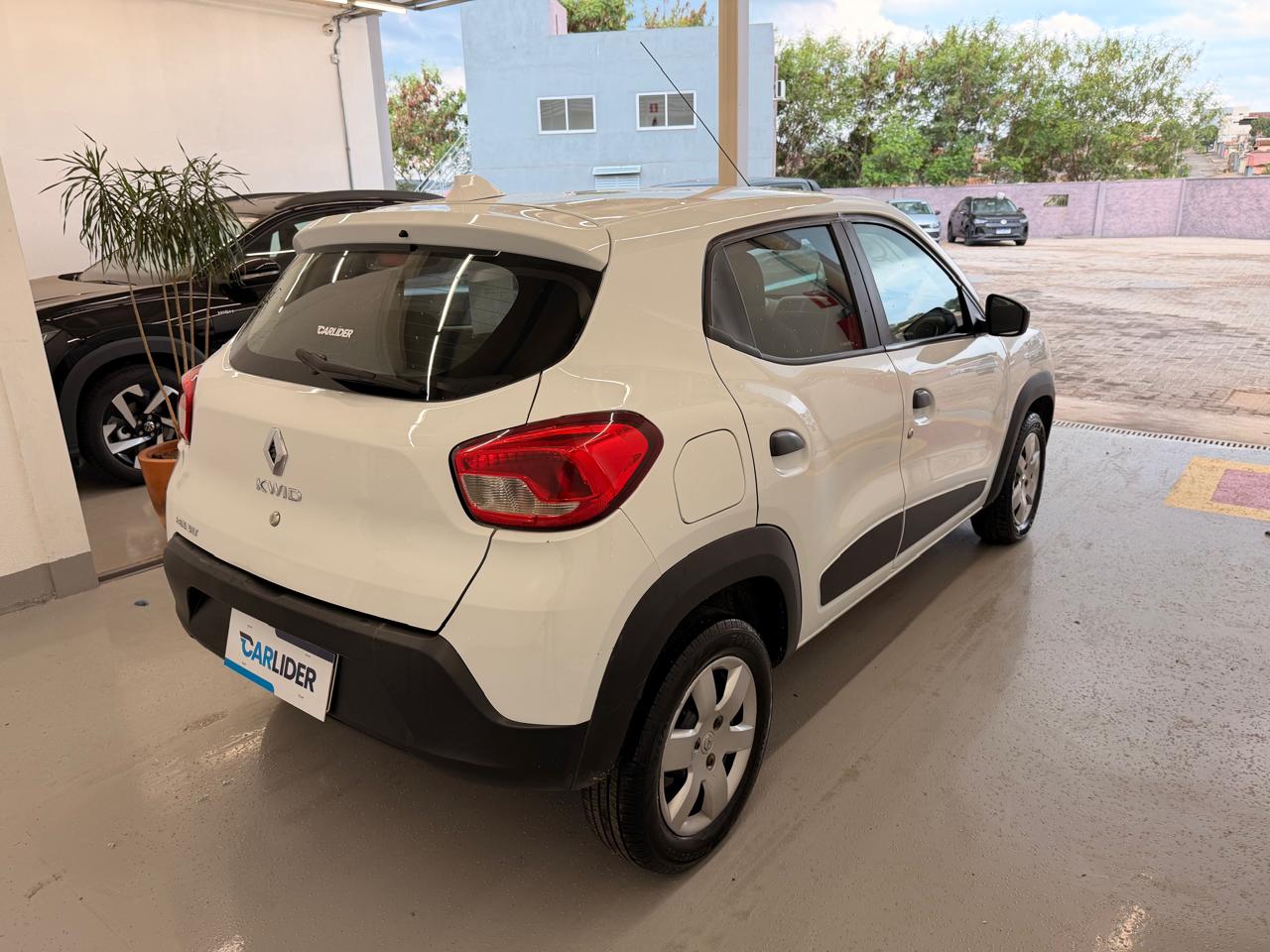 KWID 1.0 12V SCE FLEX ZEN MANUAL11
