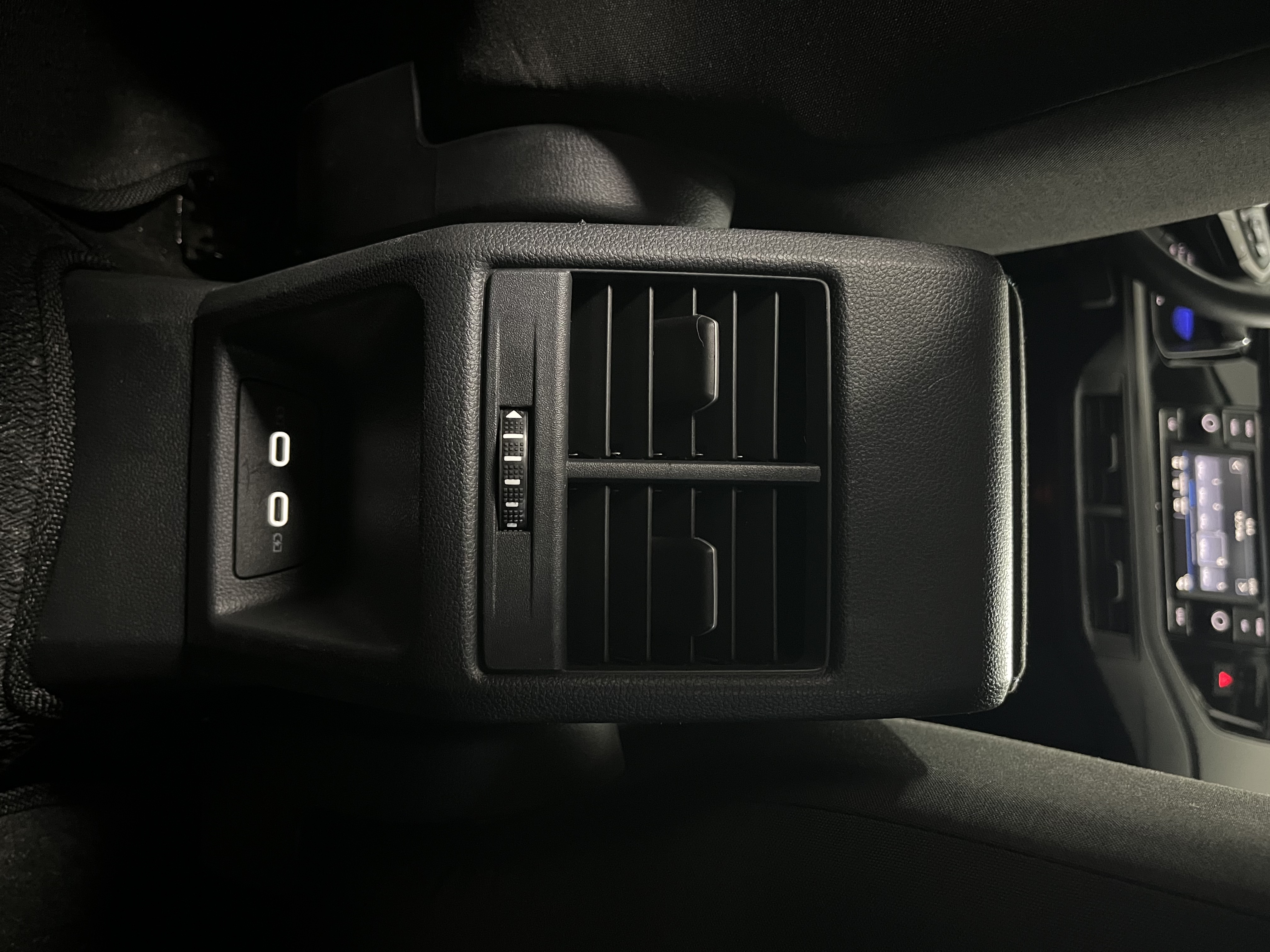 NIVUS 1.0 200 TSI TOTAL FLEX COMFORTLINE AUTOMÁTICO11