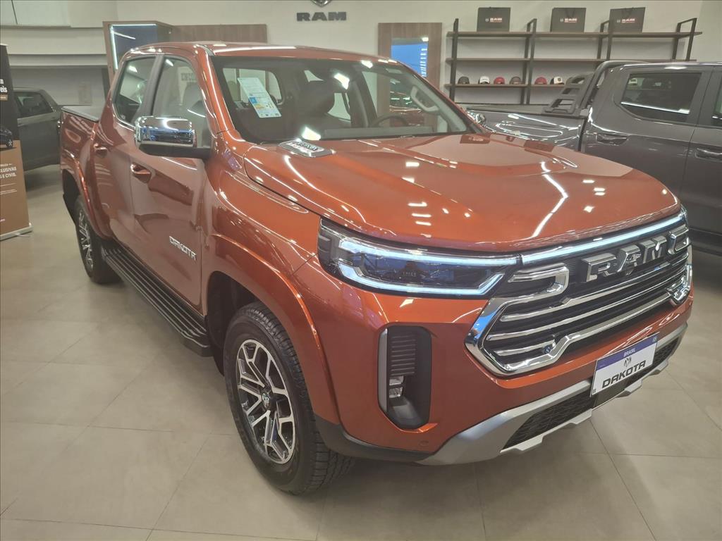 DAKOTA 2.2 TURBO DIESEL LARAMIE 4X4 AUTOMÁTICO