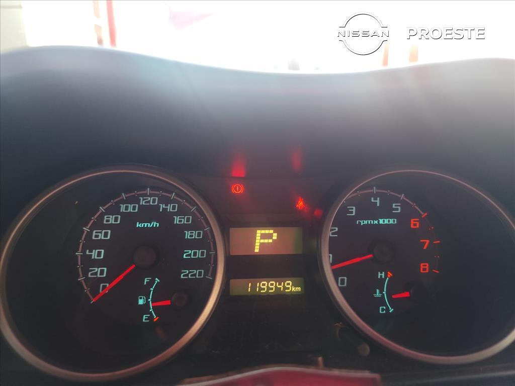 PAJERO TR4 2.0 4X4 16V 140CV FLEX 4P AUTOMÁTICO10