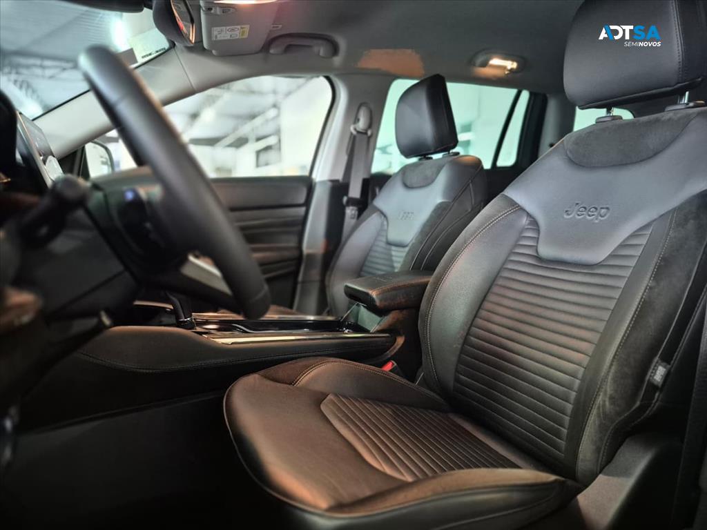 JEEP COMMANDER 1.3 T270 TURBO FLEX LIMITED AT6