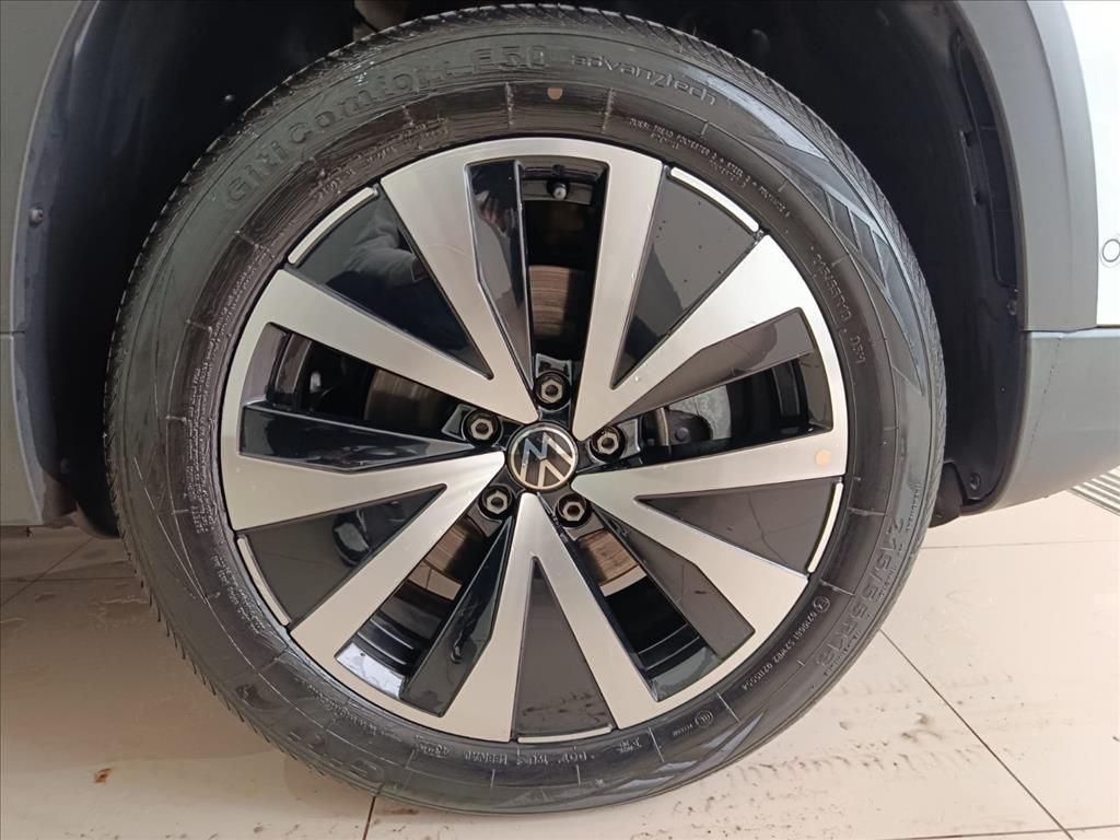TAOS 1.4 250 TSI TOTAL FLEX HIGHLINE AUTOMÁTICO13