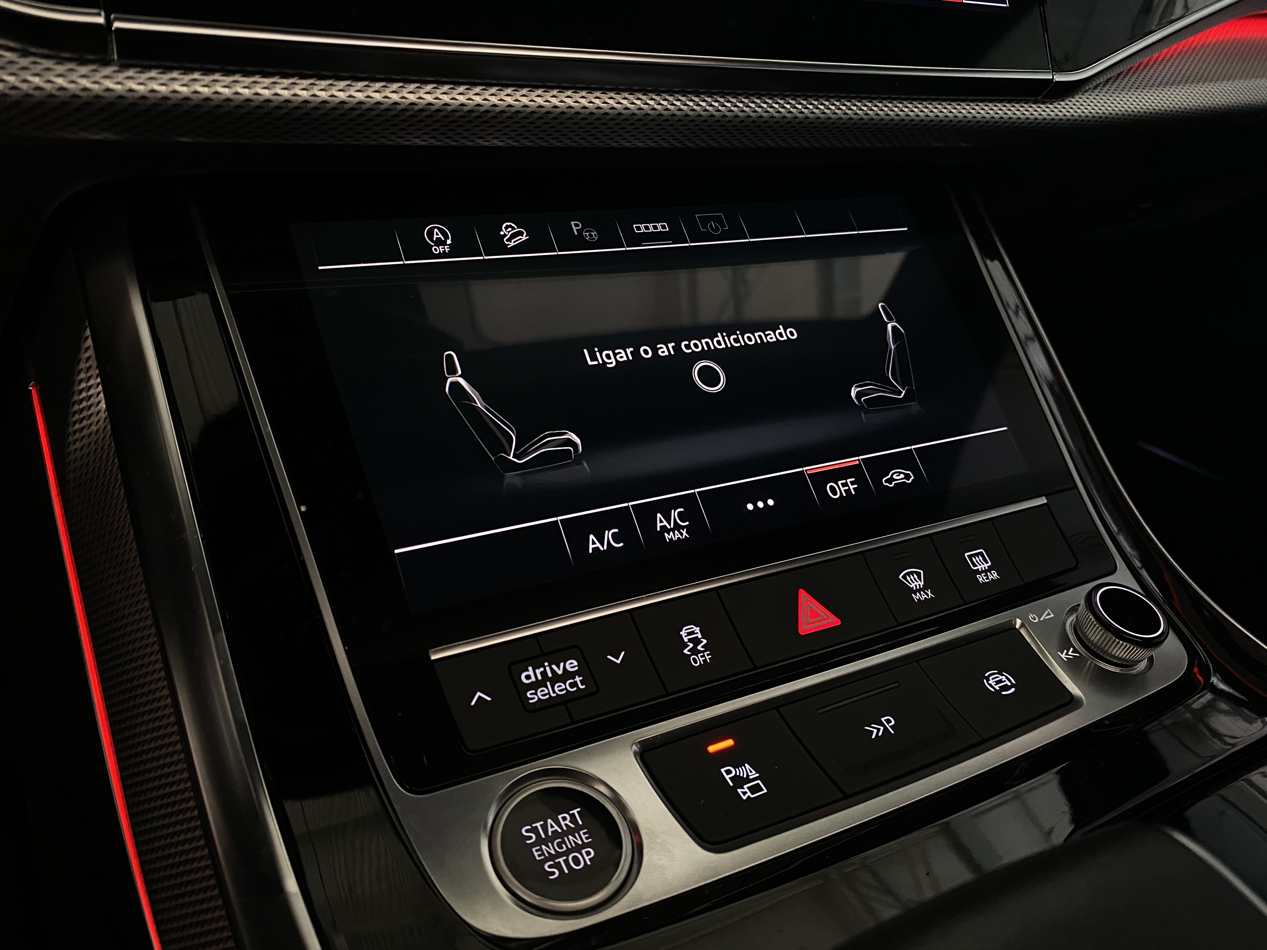 Q7 3.0 55 TFSI GASOLINA PERFORMANCE BLACK QUATTRO TIPTRONIC13