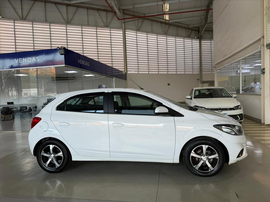 ONIX 1.4 MPFI LTZ 8V FLEX 4P AUTOMÁTICO1