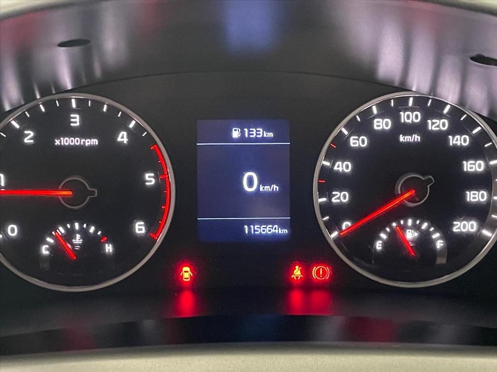 BONGO 2.5 TD DIESEL STD CS 4x4 MANUAL5