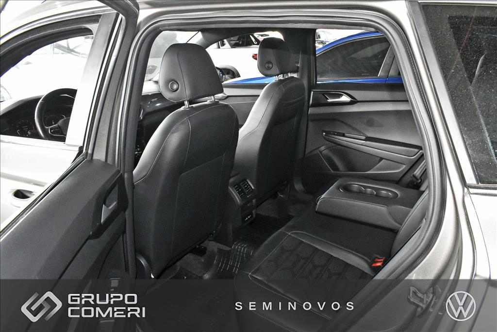 TAOS 1.4 250 TSI TOTAL FLEX HIGHLINE AUTOMÁTICO17