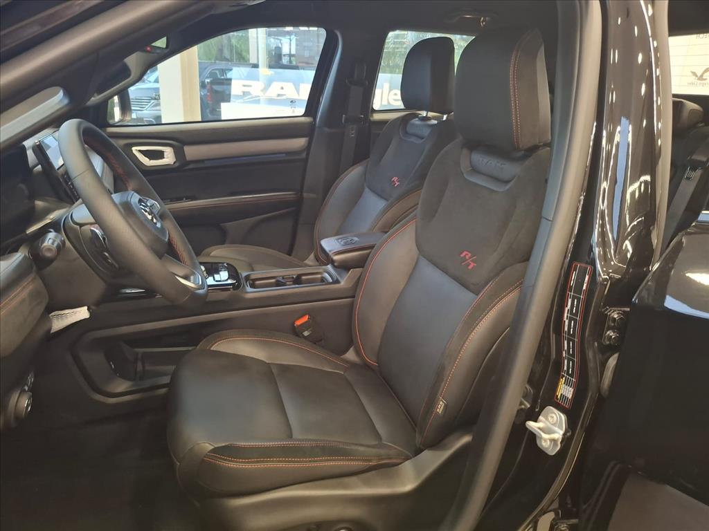 RAMPAGE 2.0 HURRICANE 4 TURBO GASOLINA R/T 4X4 AUTOMÁTICO7