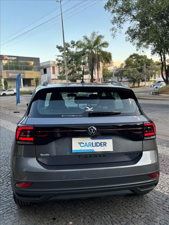 T-CROSS 1.0 200 TSI TOTAL FLEX AUTOMÁTICO1