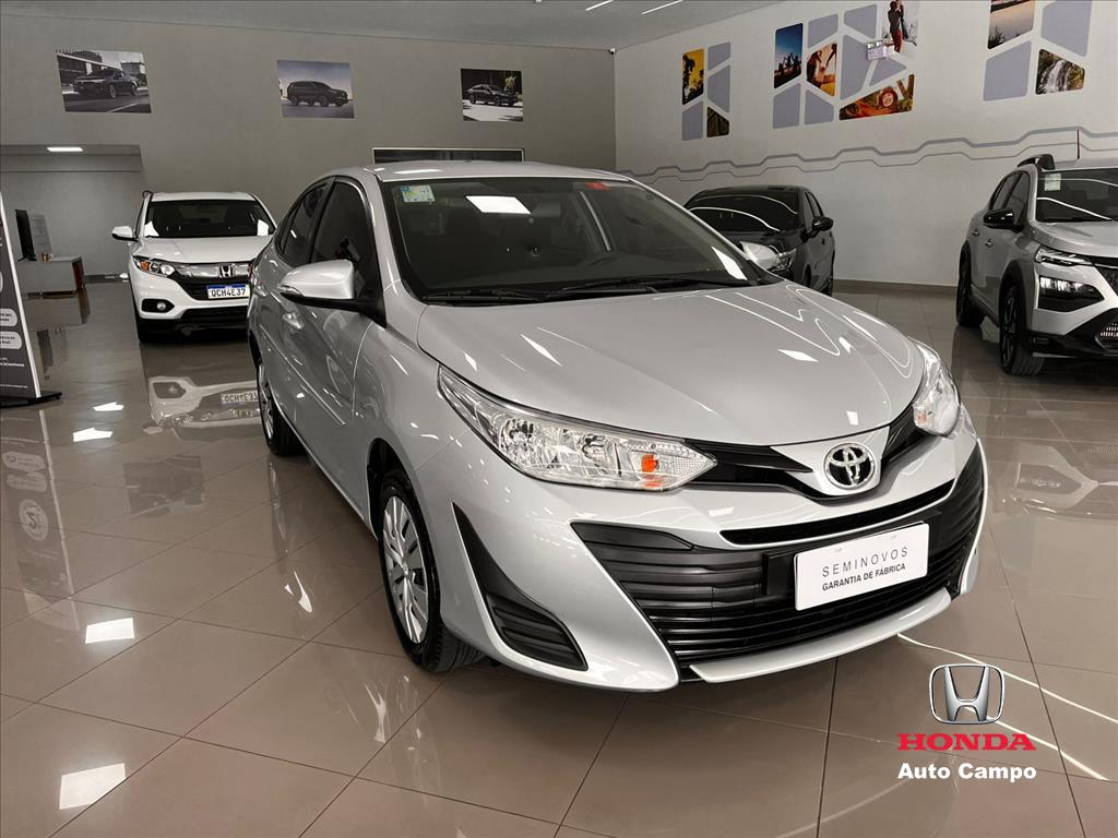 YARIS 1.5 16V FLEX SEDAN XL LIVE MULTIDRIVE2