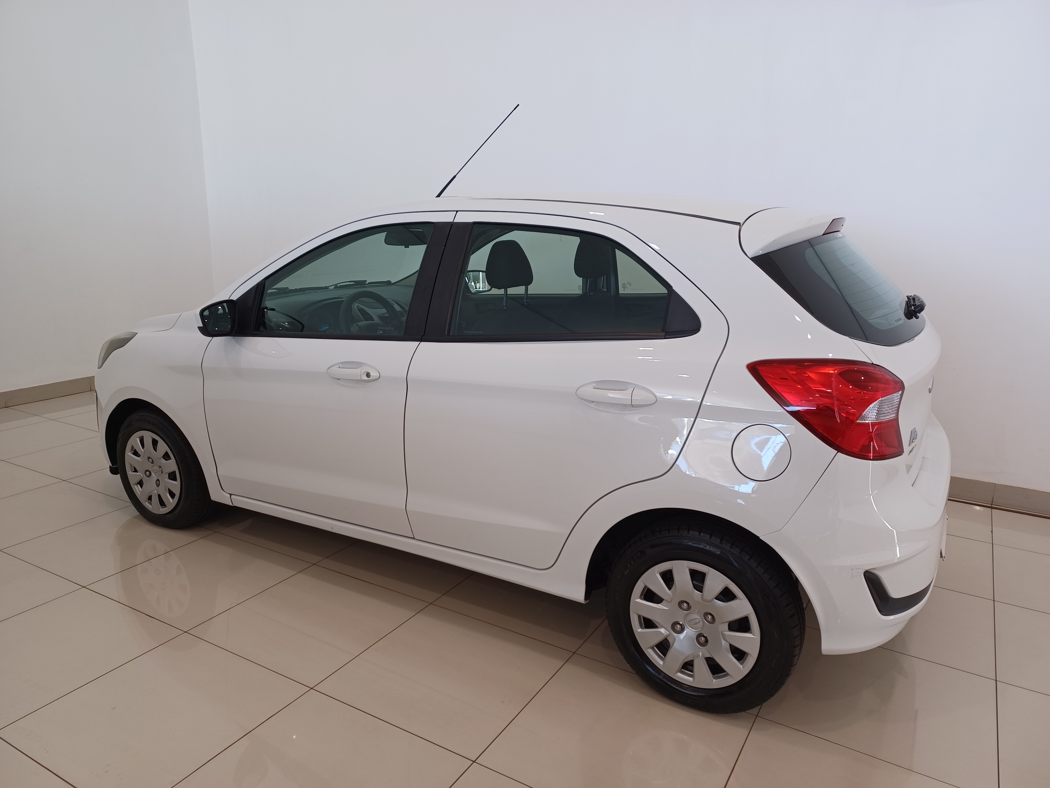 Ford-KA-1.0 TI-VCT FLEX SE MANUAL